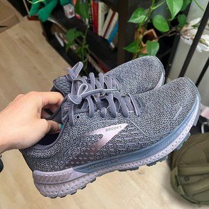 Brooks Adrenaline Women's running shoes, size 7